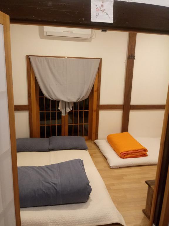Hundred Years Hanok Mokpo Bagian luar foto